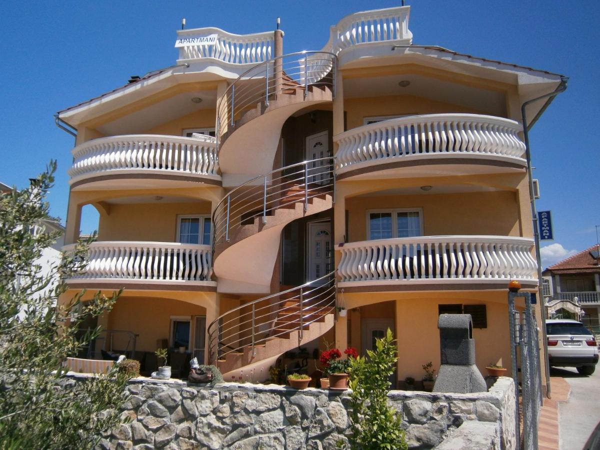 Apartments With A Parking Space Vodice - 13973 Luaran gambar