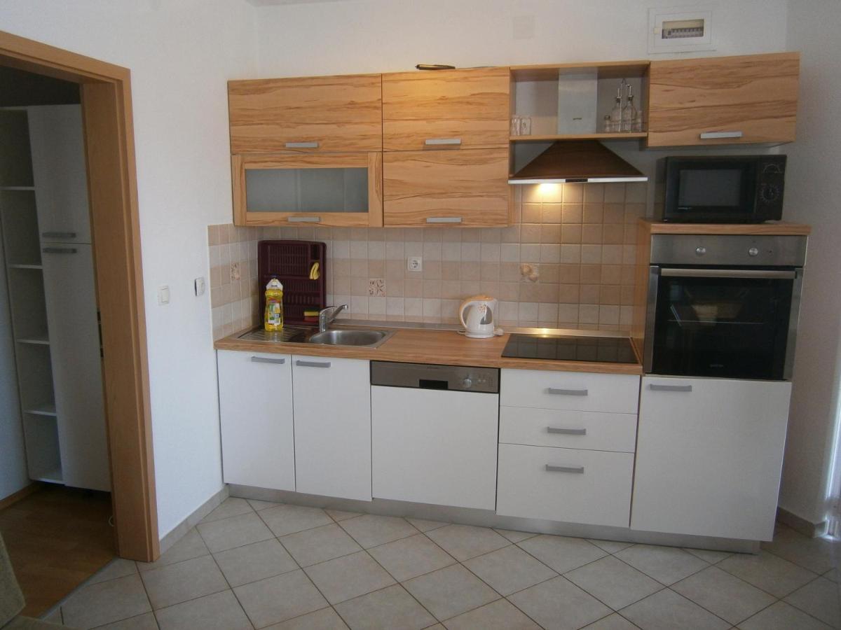 Apartments With A Parking Space Vodice - 13973 Luaran gambar