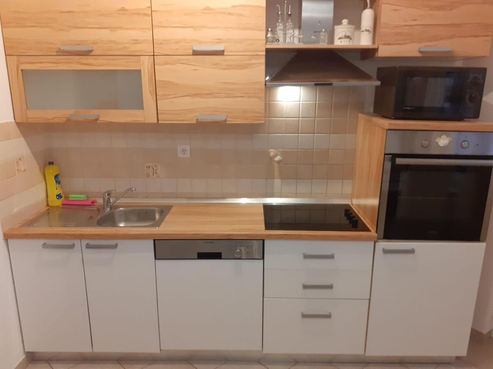 Apartments With A Parking Space Vodice - 13973 Bilik gambar